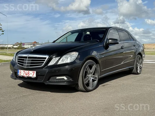 Mercedes E350 2009, 3.0D dīzelis, Automāts, Sedans, Melns — Latvijā