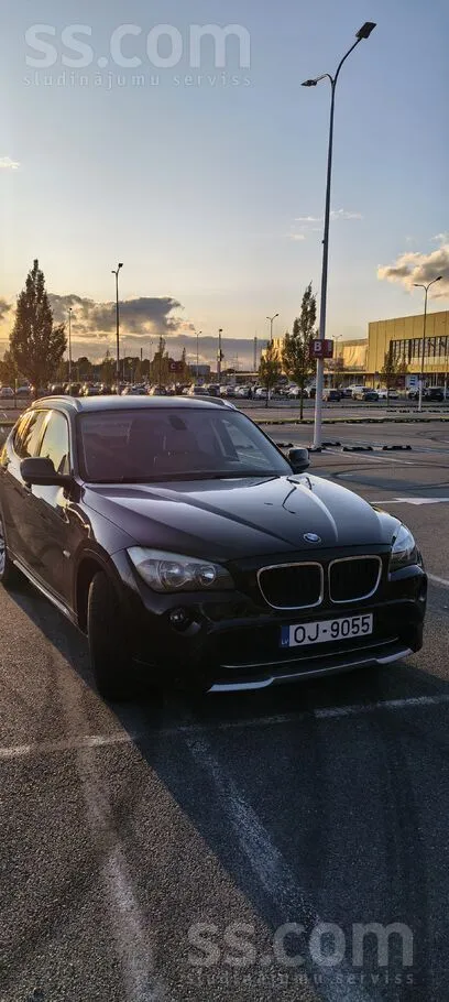 BMW X1 - 1