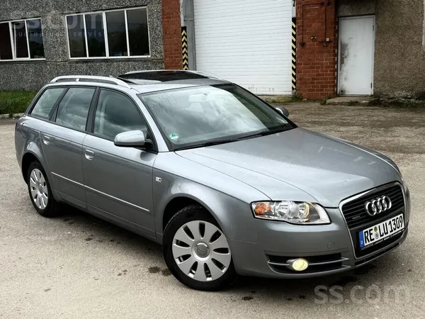 Audi A4 - 1