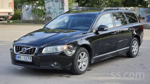 Volvo V70 - 1