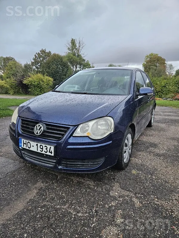 Volkswagen Polo - 1