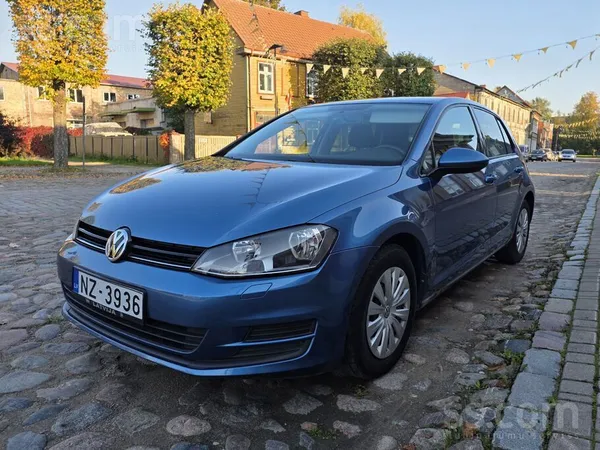 Volkswagen Golf 7 2013, 1.6D dīzelis, Manuāls, Hečbeks, Zils — Latvijā