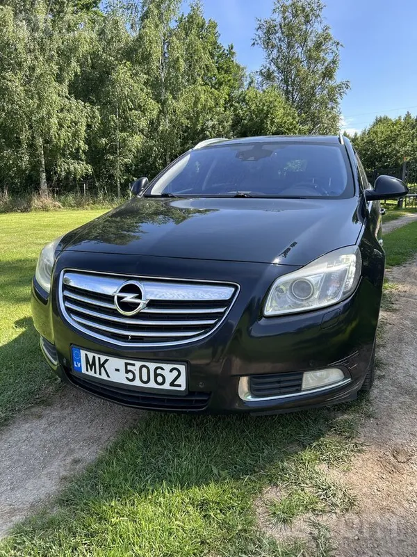 Pārdodas Insignia A Sport Tourer 2.0 cdti, 118 kW. Skate līdz 08.2027. Ir vi