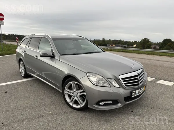 Mercedes E350 2010, 3.0D dīzelis, Automāts, Universāls, Pelēks — Latvijā