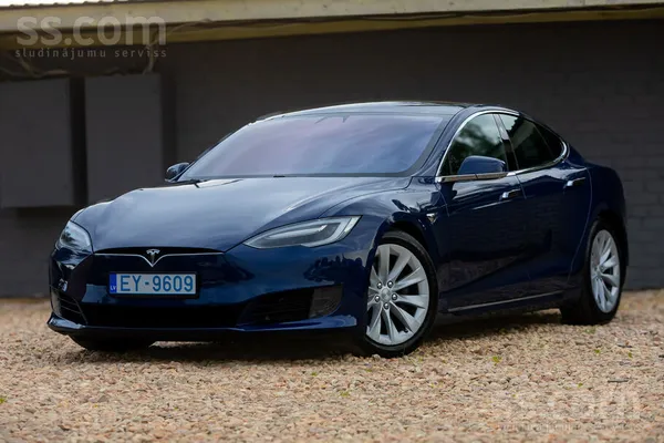 Pārdod Tesla Model S90D, Facelift modelis, Dual motor, auto labā stāvoklī. 
Oriģinā