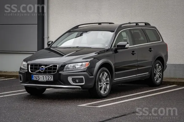 Volvo XC 70 2012, 2.0D dīzelis, Manuāls, Universāls, Melns — Latvijā