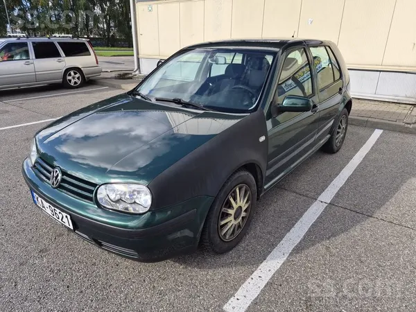 Volkswagen Golf 4 2000, 1.6 benzīns, Manuāls, Hečbeks, Zaļš — Latvijā