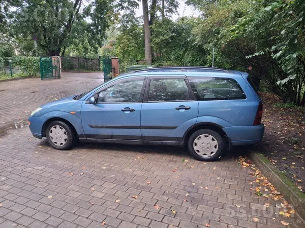 Pārdodu uzticamu auto ar izcilu motoru. Ļoti ekonomisks 5l pilsētā, 4, 5l uz