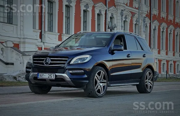 Amg Mercedes - Benz Ml350 4 Matic.
3.0 Dīzelis 190kw / 258zs.
Auto teica