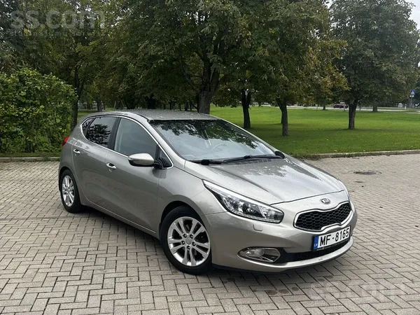KIA Pārdodu Kia Ceed, 2013. gada izlaidums, 1.6L benzī