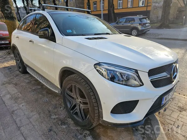Mercedes-Benz Gle350 d 4matic Coupe Amg, 190 Kw/258 Zs

Orģināls nobraukum