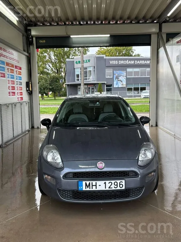 Fiat Punto 2013, 1.3D dīzelis, Manuāls, Hečbeks, Pelēks — Latvijā