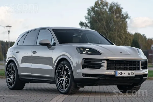 SIA pārdod Porsche Cayenne 3, 0 litru V6 turbomotors 260 kW / 353 Zs. 
Cena
