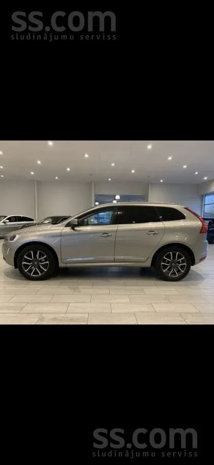 Pārdodas labs ekanomisks ğimenes auto priekšpiedziņa, 6 litri uz 100 km. 
V