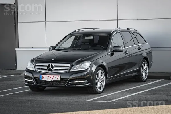 Mercedes-Benz C220Cdi Avantgarde 2.2 dīzelis Vācija, Mehānika. 

125 kW /
