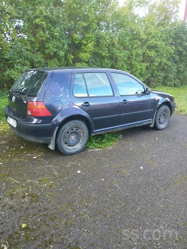Volkswagen Golf 4 - 1