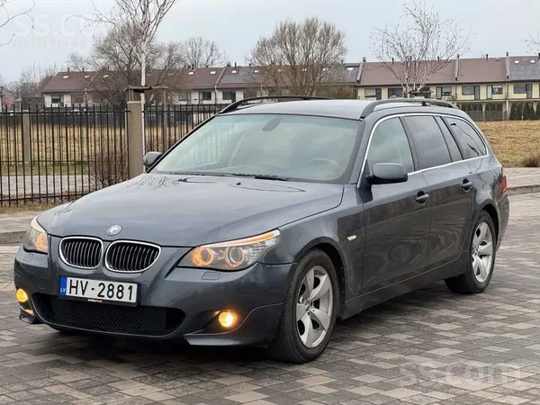 BMW 530 2005, 3.0D dīzelis, Automāts, Universāls, Pelēks — Latvijā