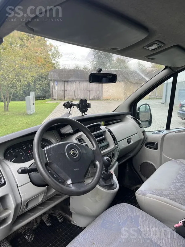 Opel Vivaro 2004, 1.9D dīzelis, Manuāls, Furgons, Zaļš — Latvijā