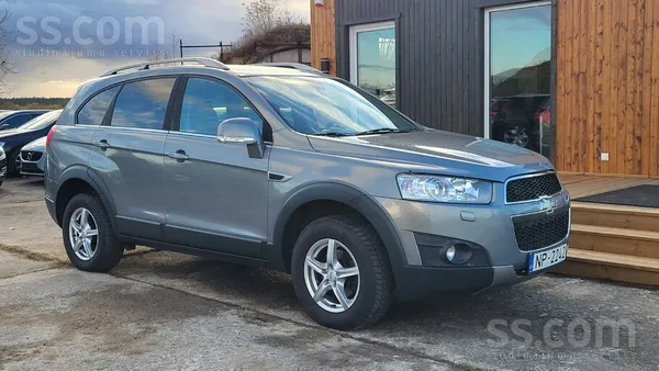 Chevrolet Captiva 2.4Lt 4Wd. 7-sēdvietas. Tehniskā apskate, bez aizrādījumie