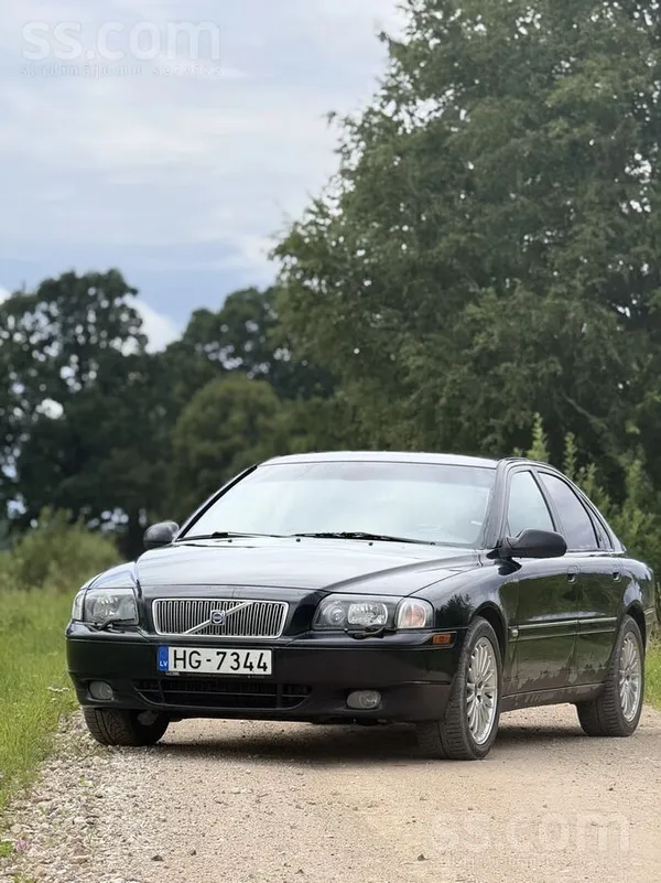Pārdodu volvo s. 4 D5 120kw auto labā tehniskā stāvokli ar jaunu apskati 17.