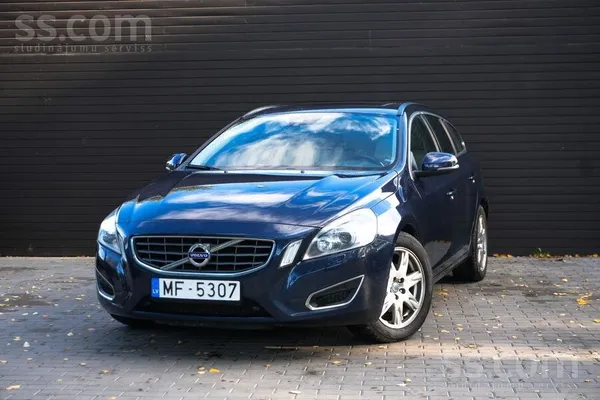 Volvo V60 2013. gada ar Garantiju, 2.0 dīzelis ar manuālo transmisiju. 

Z