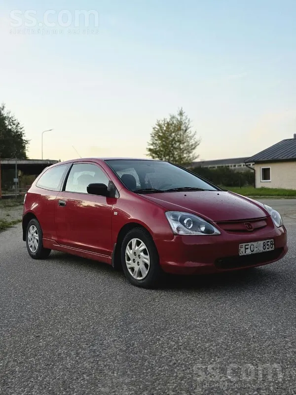 Honda civic. Labā tehniskā stāvoklī. Apskate līdz nakošgada maijam. Viss dar