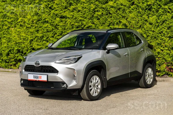 Toyota Yaris Cross 1, 5 Hybrid 115 E-Cvt Active. Automats. Cena ar Pvn.