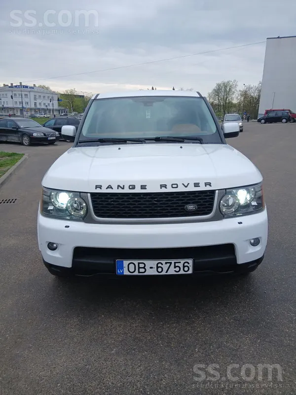 Auto perfektā stāvoklī. Jauna gumija. Visu sīkāk izstāstīs saimnieks. Cilvēk