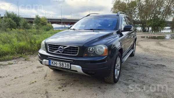 Pārdodu Volvo Xc90 2010. gada. Ērts, drošs un ietilpīgs Suv ar augstu komfor