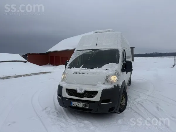 Peugeot Boxer L4 H3 2.2 96kw. 
Pilna masa 3500kg
Uzstādītas jaunas bremzes