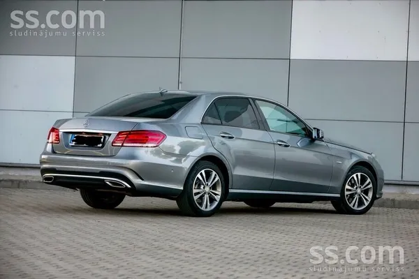 Mercedes E250 2009, 2.2D dīzelis, Automāts, Sedans, Pelēks — Latvijā