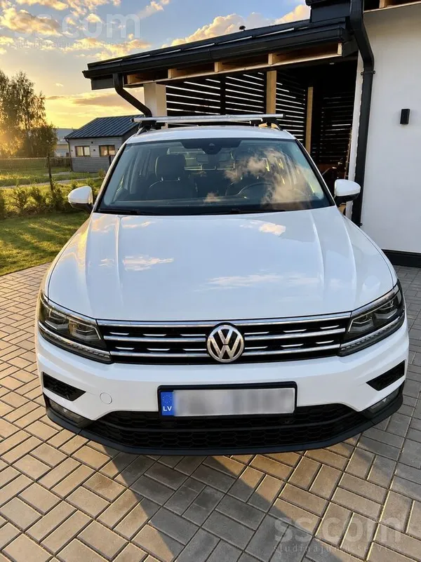 Volkswagen Tiguan 2020, 1.5 benzīns, Automāts, Furgons, Balts — Latvijā