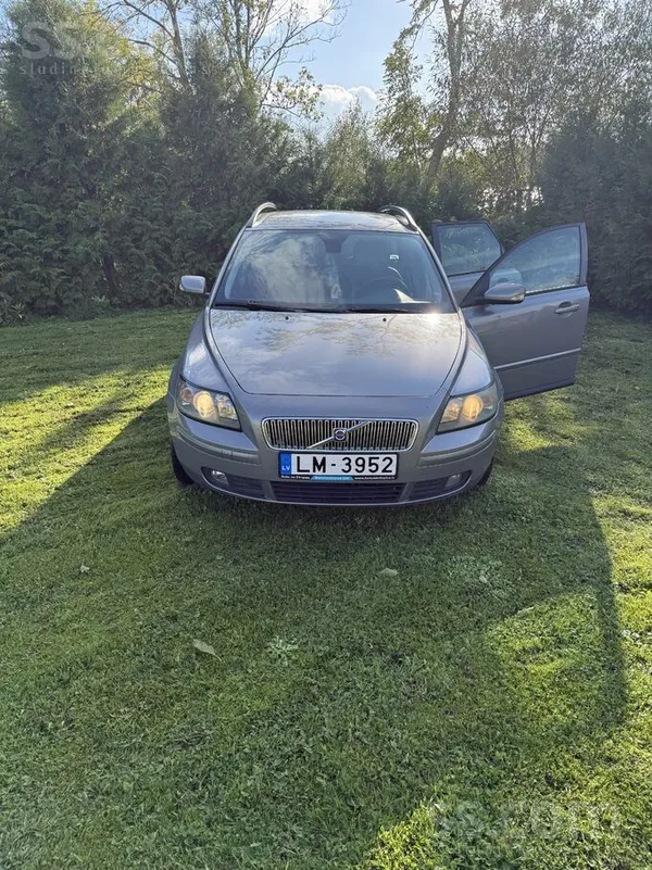 Pārdodu Volvo V50, 2, 0L Dizel, Manuāla kārba 6ārtumi ekonomisks. Nomainīts