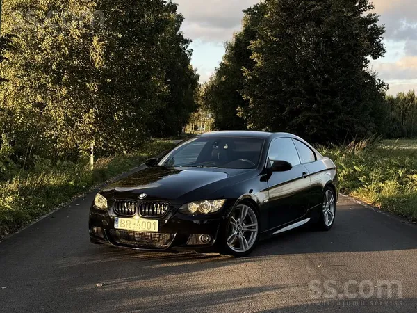 Pārdodu BMW E92 330D M57 ar 6 pārnesumu manuālo ātrumkārbu. 
Auto ievests n
