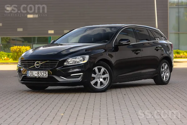 Pārdošanā Volvo V60 D2
Auto aprīkots ar ļoti ekonomisku D2 1.6L Dīzeļdzinēj