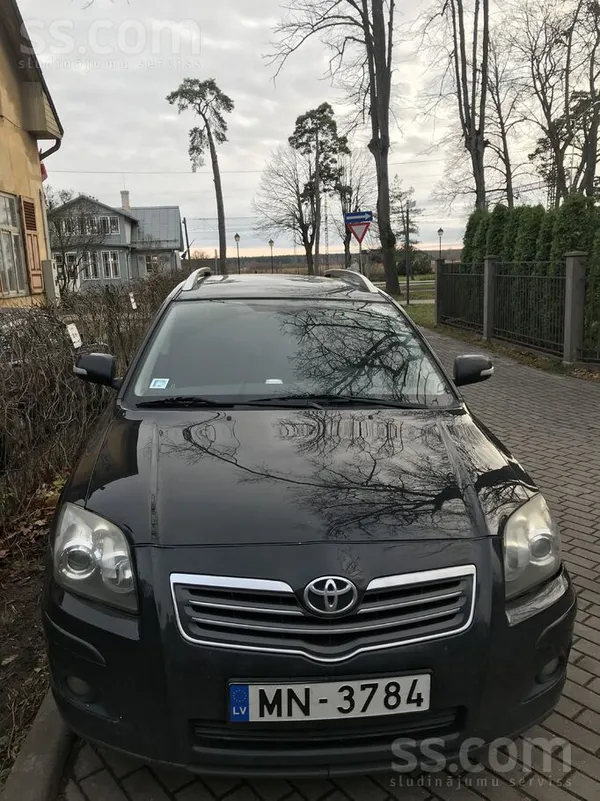 Toyota Avensis 2006, 2.2D dīzelis, Manuāls, Universāls, Melns — Latvijā