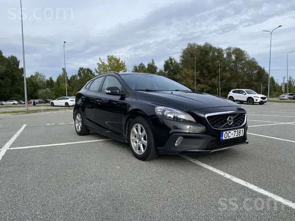 Volvo V40 Cross Country 1.6D - ļoti ekonomisks, patēriņš aptuveni 3-5 l/100