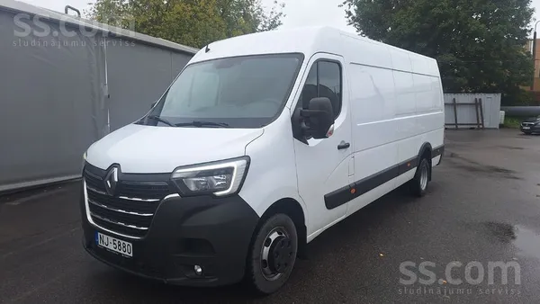 Sakarā ar autoparka atjaunošanu, tiek tirgots Renault Master Iii L4H2 Dbl 2,