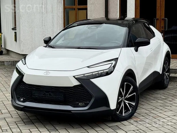 Jauna auto stavoklis. 
Toyota C-Hr (2025 Modeļa gads, 1.8 Hybrid)
Auto ir