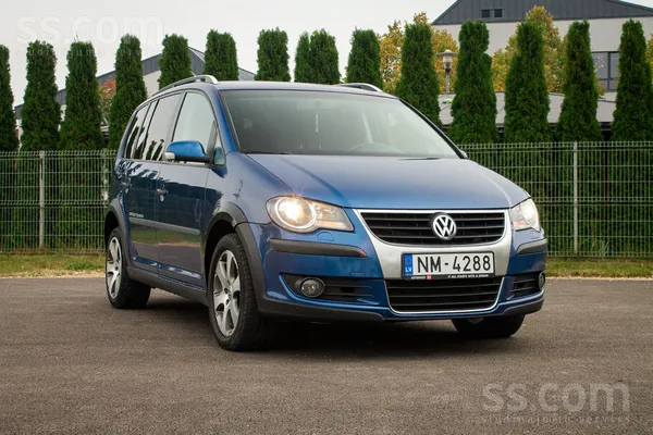 VW Cross Touran Facelift, 2.0tdi (125Kw/170Zs) 
Jauna tehniskā apskate. Nāk