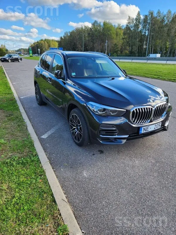 BMW X5 2022, 3.0D dīzelis, Automāts, SUV/Apvidus, Melns — Latvijā
