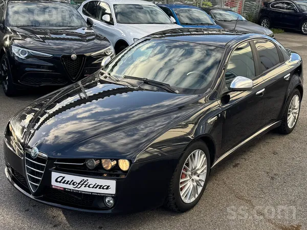Alfa Romeo 159 Ti sedans ar 1.9Jtd 16V dīzeli, rūpnīcas "ti" komplektācija a