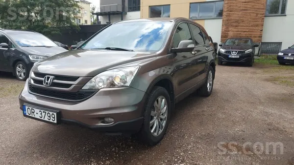 Honda Cr-V
2.2 Dīzelis/110kw/
Nobraukums: 205388
Pirma reģistrācija: 27.0