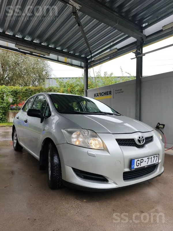 Samērā labi saglabājies auto. 
Lielisks ikdienas braukšanai pa pilsētu un ļ