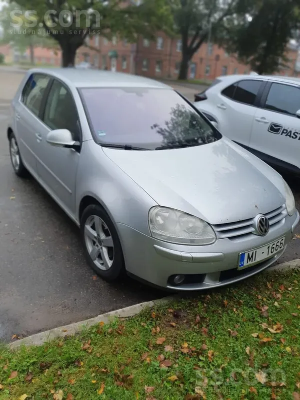 Automobilis ar jaunu tehnisko apskati, pilnībā braukšanas kārtībā. Zināmi vi