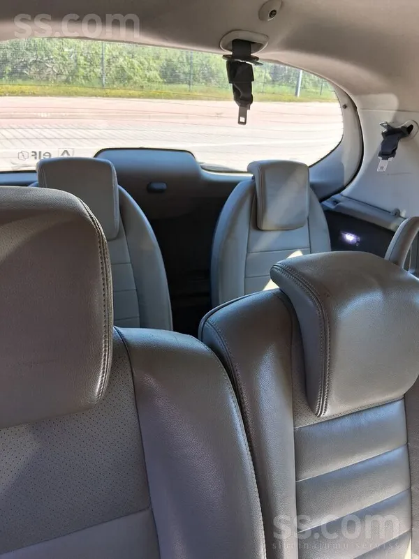 Facelifts, automāts, 7 vietas, bosse komplektacija, labs auto stavoklis, lot