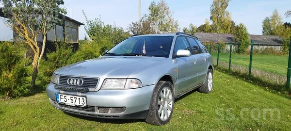 Audi A4 1996, 1.9D dīzelis, Automāts, Universāls, Sudrabs — Latvijā