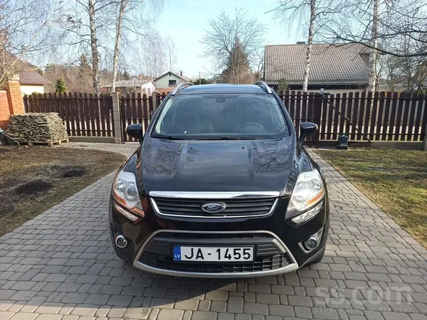 Ford Kuga Titanium S
2.0 dīzelis Tdci (103Kw/1997cm3)
275 500 km oriģināls