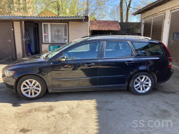 Volvo Volvo V50, 132Kw/179Zs, 2.4 dīzelis (5 cil. Volvo)