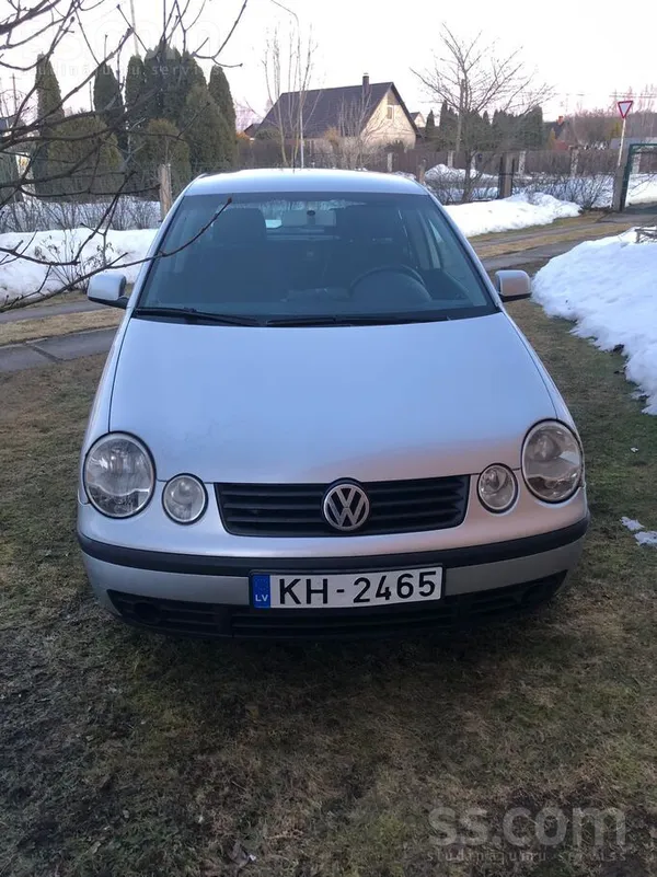 Продаётся VW Polo, 2002 года. Состояние обычное, едет бодро, тех. осмотр ещё